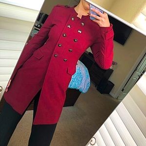 Love 21 burgundy red buttoned trench coat size S